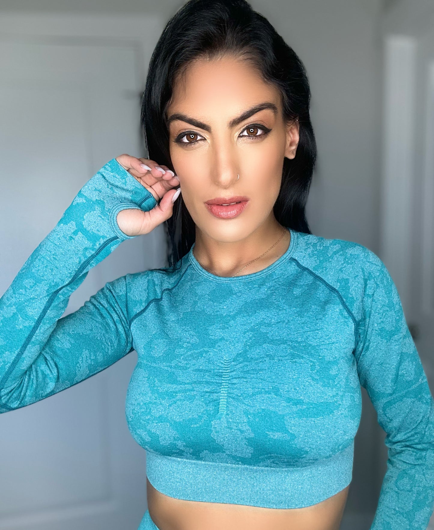 Long Sleeve Cropped