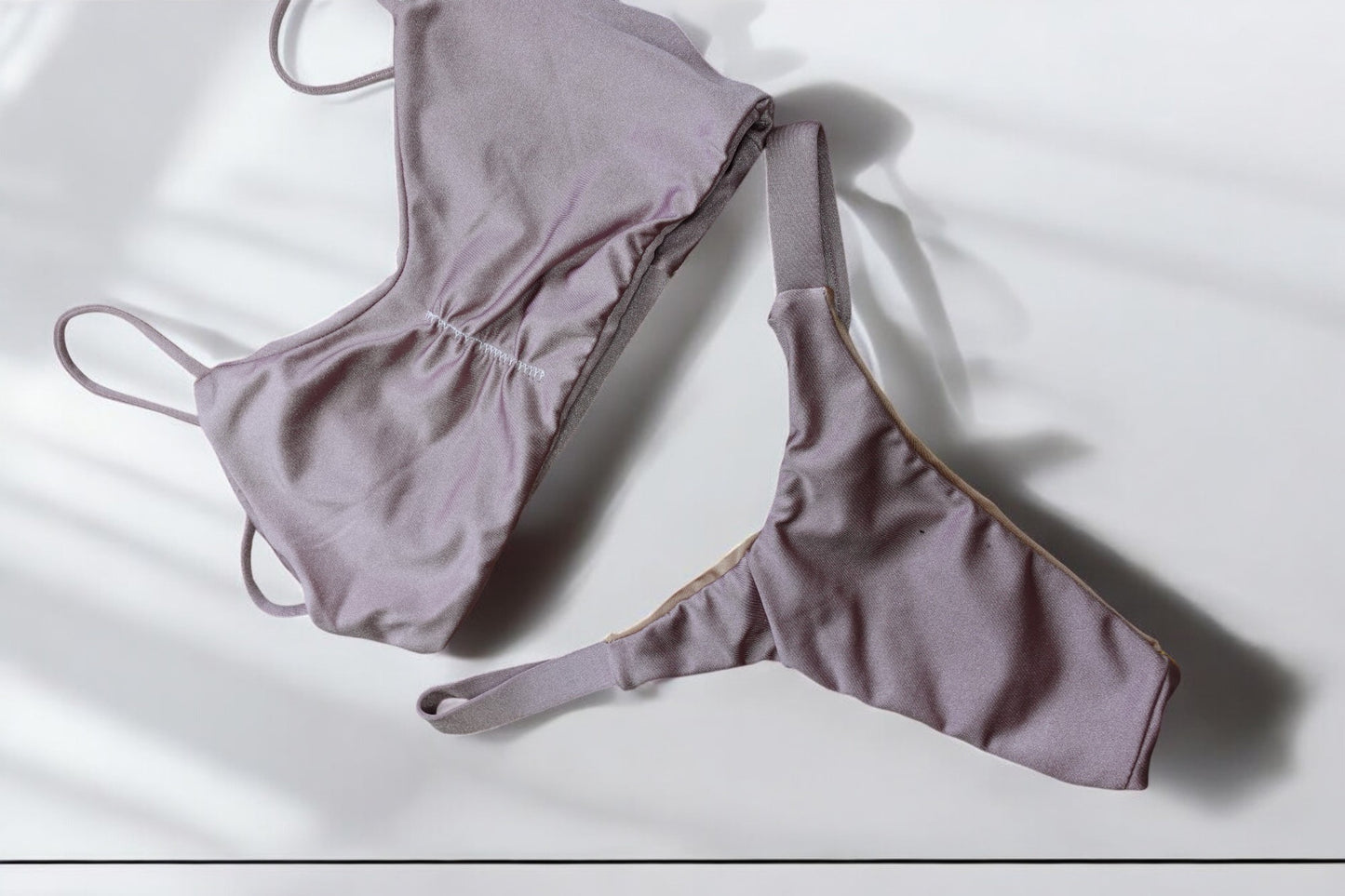 Bikini Nude Gold